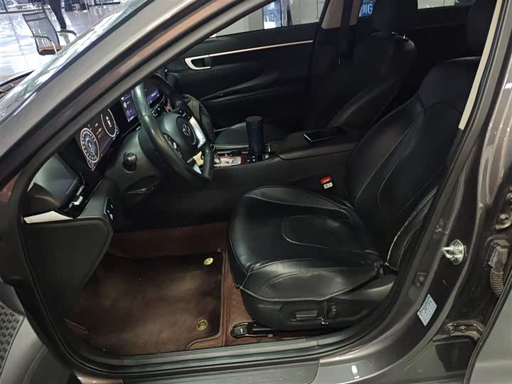 Hyundai Mistra 2021 2021款 1.8L CVT LUX尊贵版