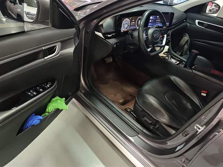 Hyundai Mistra 2021 2021款 1.8L CVT LUX尊贵版