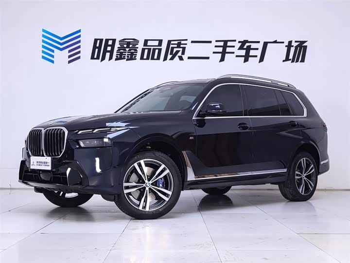 BMW X7 2023 2023款 xDrive40i 尊享型M运动套装