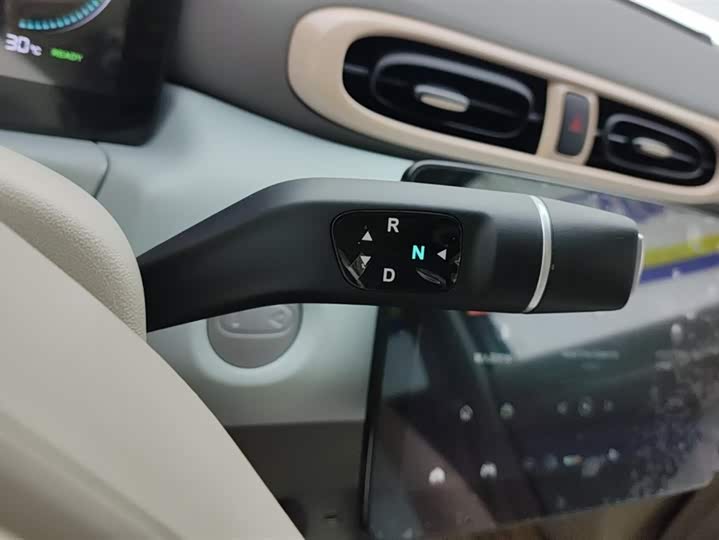 Leapmotor T03 2025 2025款 310舒享版