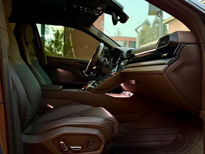 Lamborghini Urus 2023 2023款 4.0T V8 S