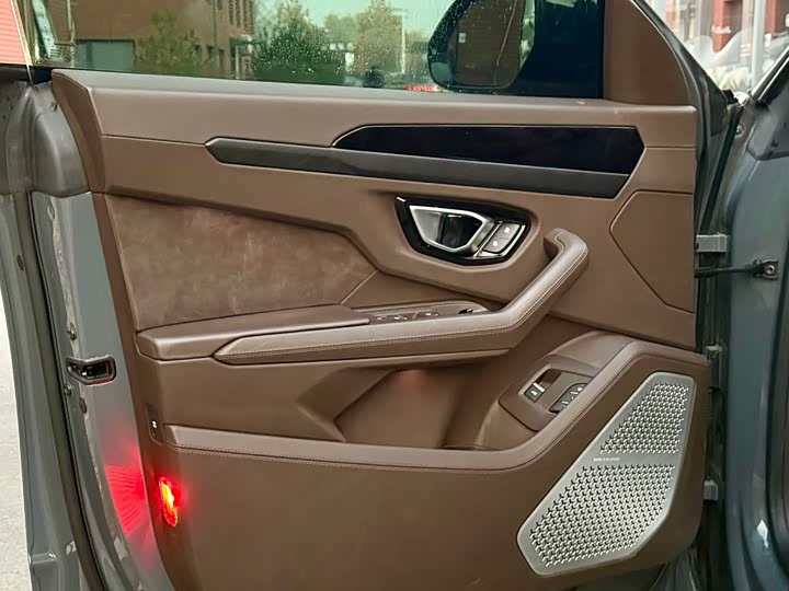 Lamborghini Urus 2023 2023款 4.0T V8 S