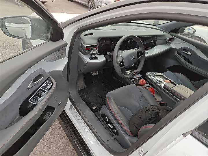 BAIC Arcfox Alpha S 2023 2023款 先行版