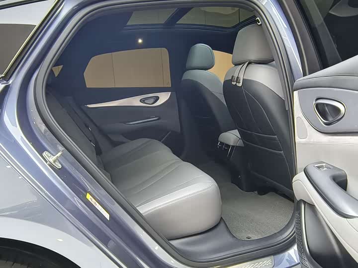 BYD Seal 07 DM-i Hybrid 2025 2025款 智驾版 DM-i 1.5L 125km 豪华型