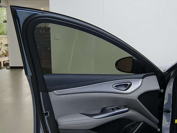 BYD Seal 07 DM-i Hybrid 2025 2025款 智驾版 DM-i 1.5L 125km 豪华型