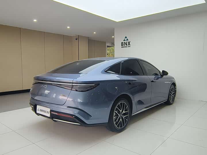 BYD Seal 07 DM-i Hybrid 2025 2025款 智驾版 DM-i 1.5L 125km 豪华型