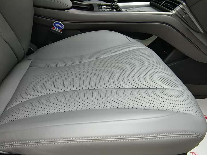 BYD Seal 07 DM-i Hybrid 2025 2025款 智驾版 DM-i 1.5L 125km 豪华型