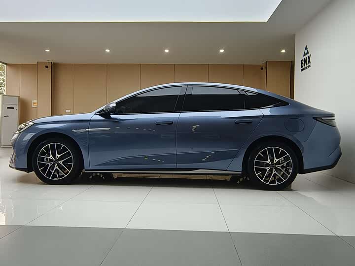 BYD Seal 07 DM-i Hybrid 2025 2025款 智驾版 DM-i 1.5L 125km 豪华型