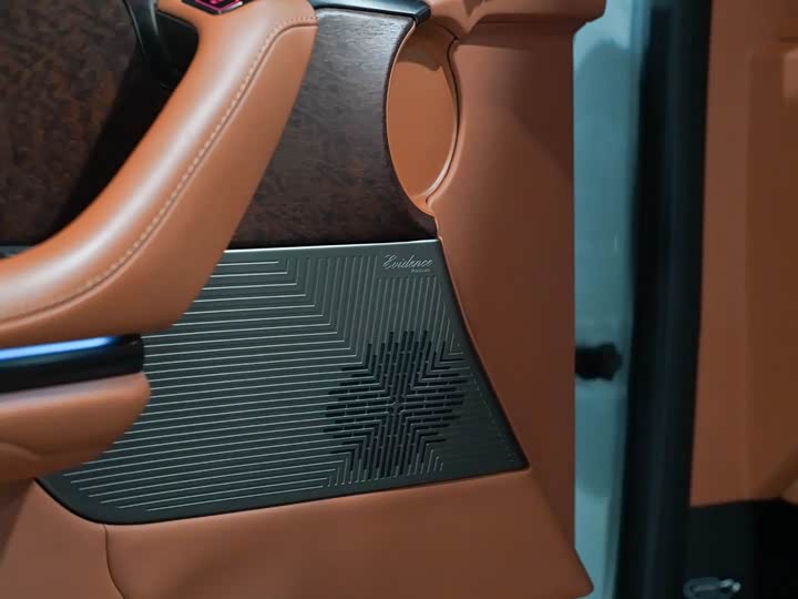 BYD Yangwang U8 2023 2023款 豪华版