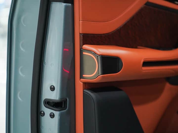 BYD Yangwang U8 2023 2023款 豪华版