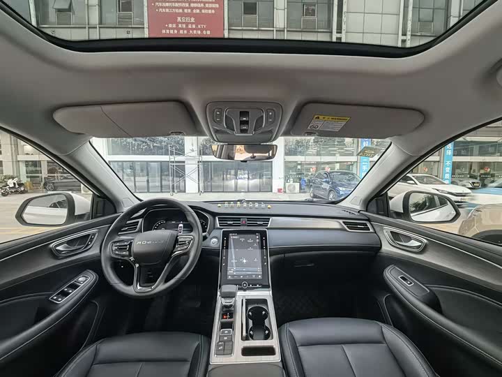 Roewe RX5 2023 2023款 PLUS 330TGI 自动领潮智惠版