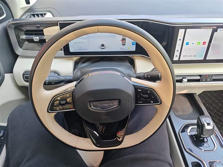 Geely Icon 2023 2023款 1.5TD 巧克力醇臻版