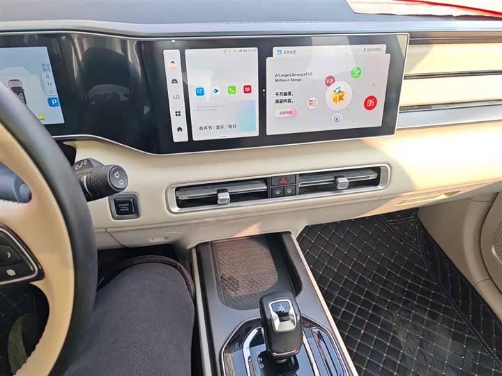 Geely Icon 2023 2023款 1.5TD 巧克力醇臻版