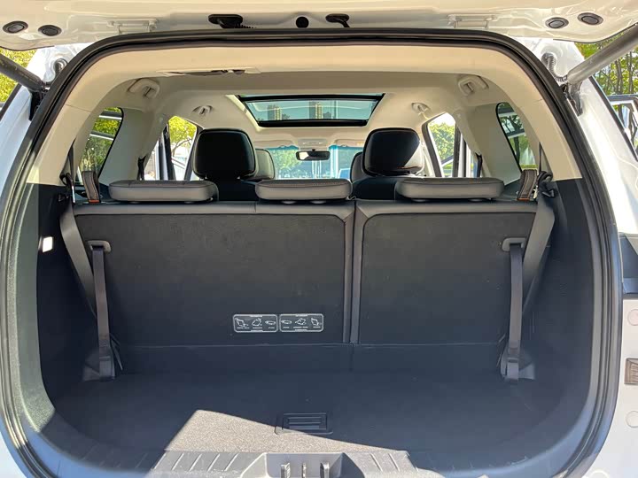 Dongfeng Forthing Yacht 2022 2022款 1.5T DCT逐浪版