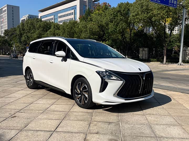 Dongfeng Forthing Yacht 2022 2022款 1.5T DCT逐浪版