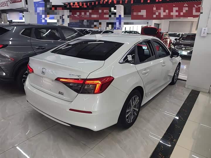 Honda Civic 2023 2023款 240TURBO CVT劲势版
