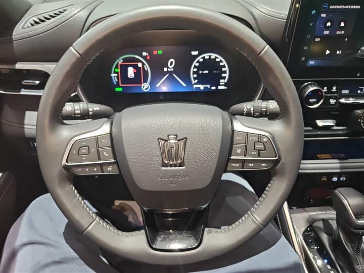 Toyota Crown Kluger 2024 2024款 2.5L HEV四驱尊贵版