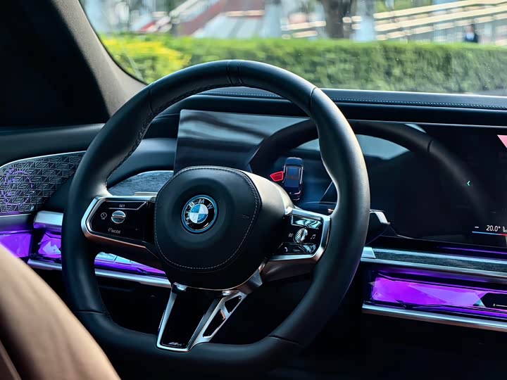 BMW i7 2023 2023款 eDrive50L 尊享M运动套装