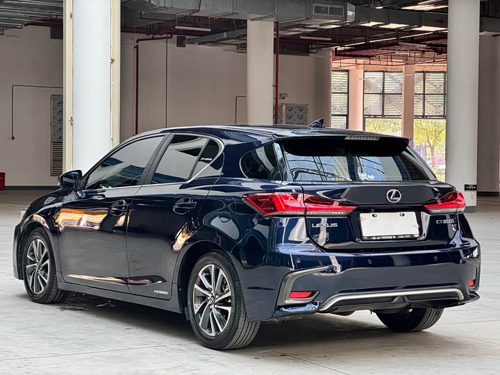 Lexus CT 200h 2020 2020款 CT200h 精英版 单色