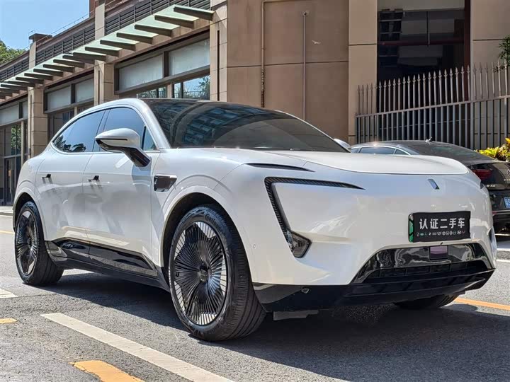 Avatr 11 2023 2023款 鸿蒙 90度 后驱版