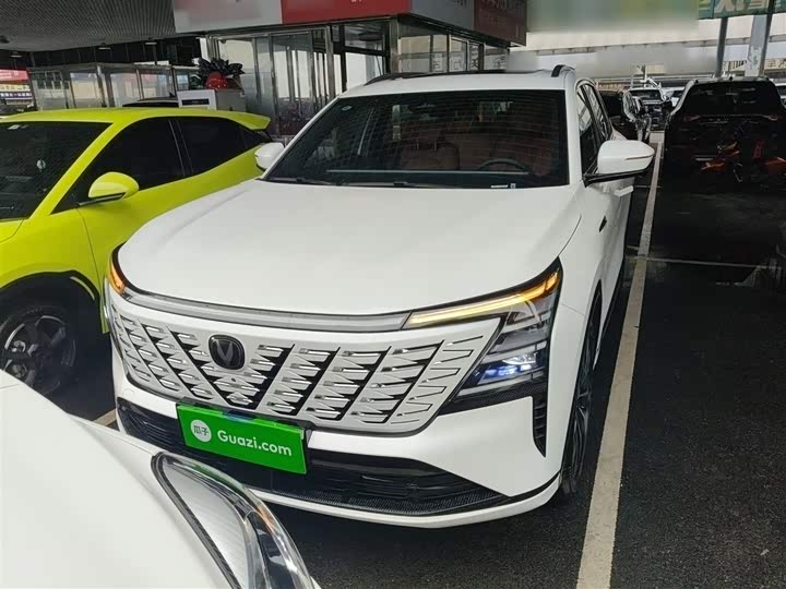 Changan CS75 Plus 2025 2025款 第四代 UItra 2.0T 新蓝鲸 智慧劲擎型