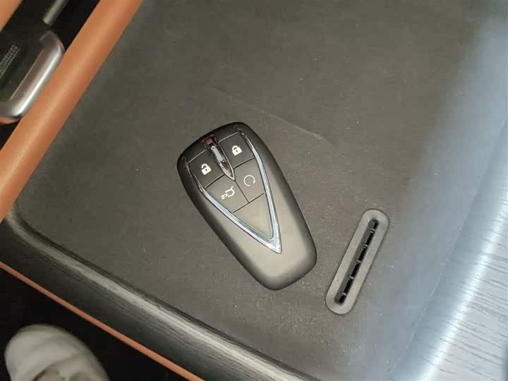 Changan CS75 Plus 2025 2025款 第四代 UItra 2.0T 新蓝鲸 智慧劲擎型