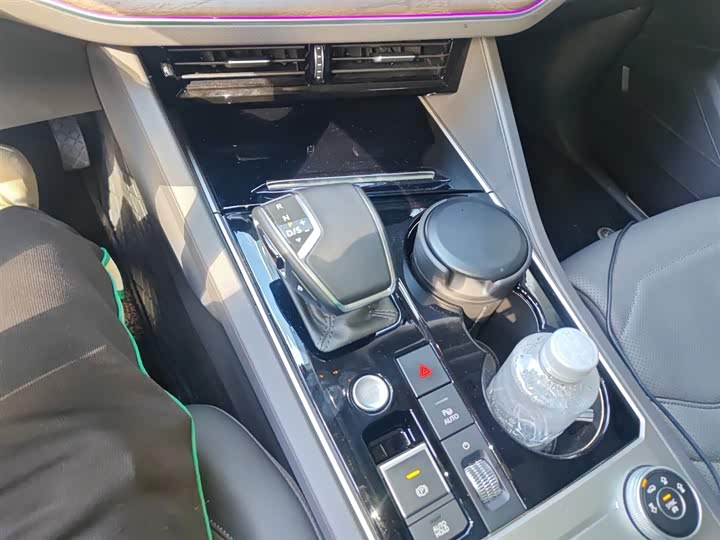 Volkswagen Touareg 2022 2022款 3.0TSI 锐享版 曜黑运动套装