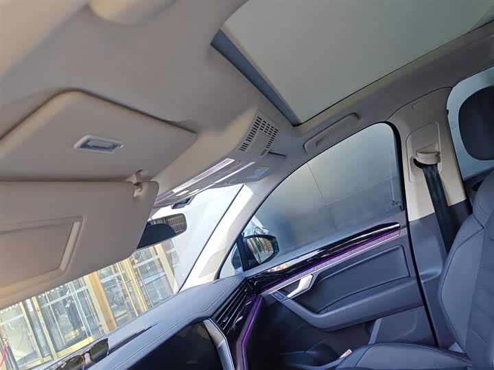 Volkswagen Touareg 2022 2022款 3.0TSI 锐享版 曜黑运动套装