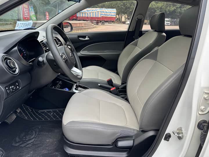 Kia Pegas 2020 2020款 改款 1.4L 自动精英互联版