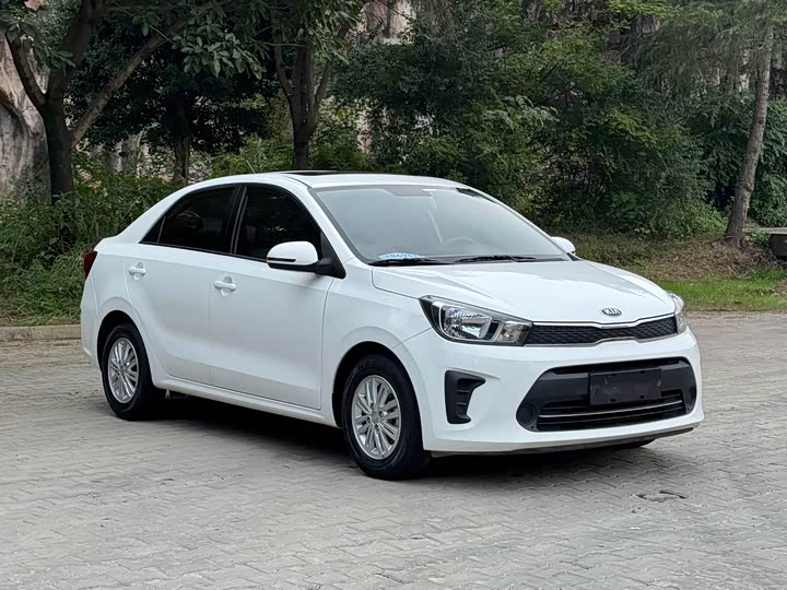 Kia Pegas 2020 2020款 改款 1.4L 自动精英互联版