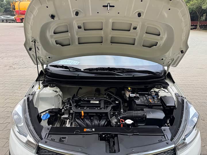 Kia Pegas 2020 2020款 改款 1.4L 自动精英互联版