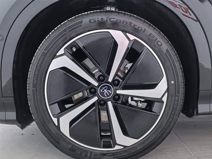 BYD Song L 2025 2025款 智驾版 662km 激光雷达卓越型