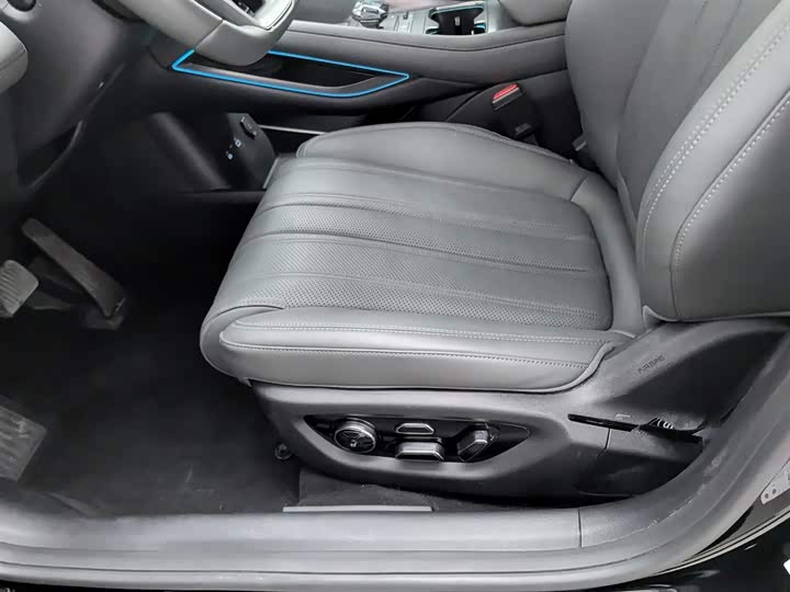 BYD Song L 2025 2025款 智驾版 662km 激光雷达卓越型