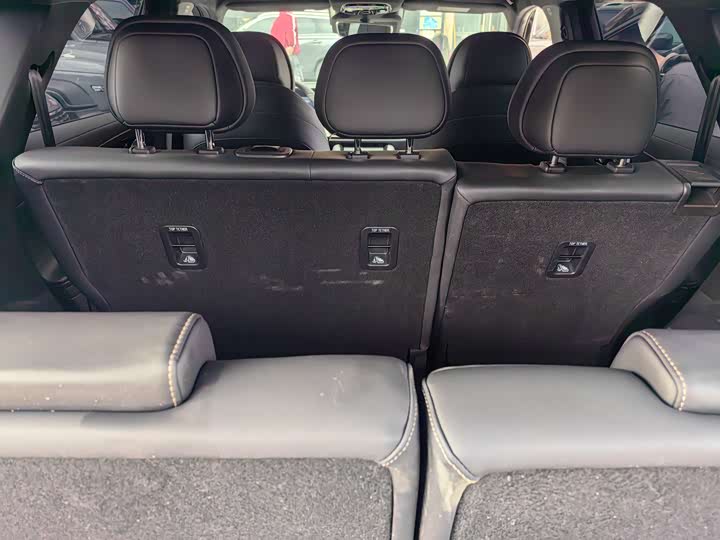 Chery Tiggo 9 2025 2025款 2.0T 双离合两驱舒享版 7座