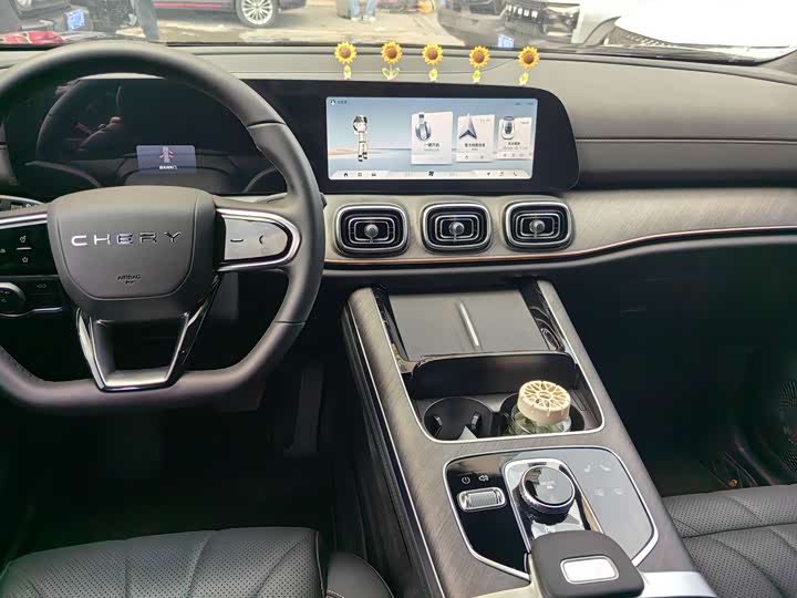 Chery Tiggo 9 2025 2025款 2.0T 双离合两驱舒享版 7座