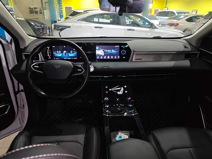 Hozon U 2023 2023款 哪吒U-Ⅱ 400 U秀版 三元锂