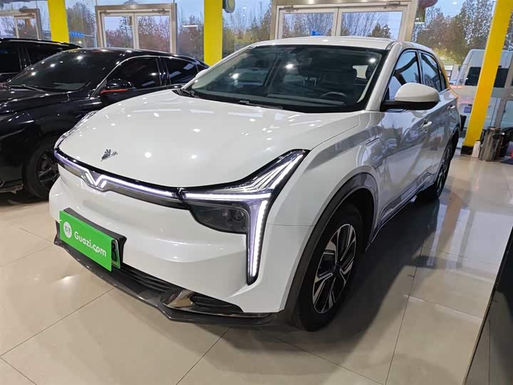 Hozon U 2023 2023款 哪吒U-Ⅱ 400 U秀版 三元锂