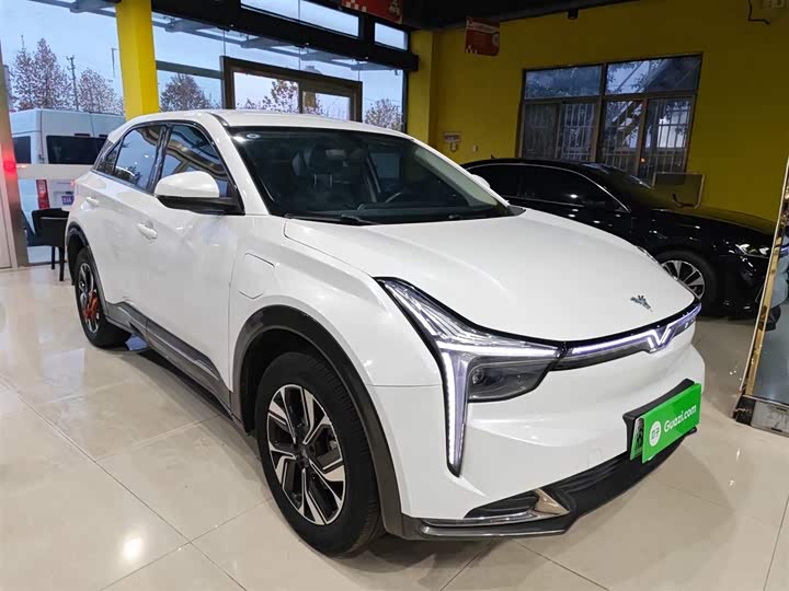 Hozon U 2023 2023款 哪吒U-Ⅱ 400 U秀版 三元锂