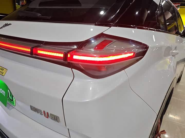 Hozon U 2023 2023款 哪吒U-Ⅱ 400 U秀版 三元锂