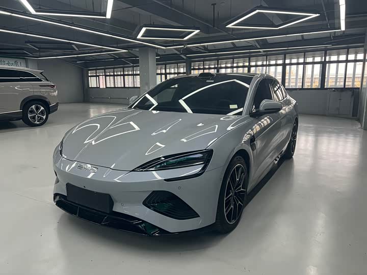 2025 BYD Seal