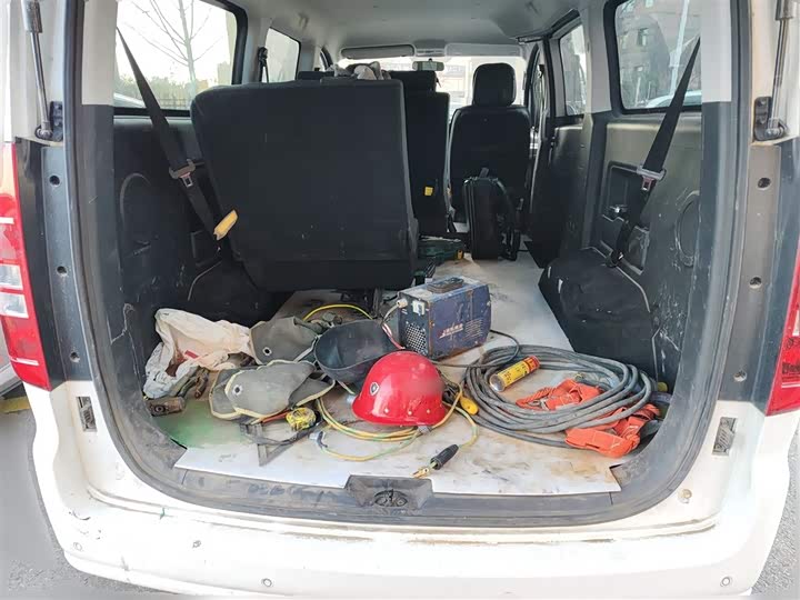 JAC Refine M3 2023 2023款 PLUS 1.5T 5/7座经典版