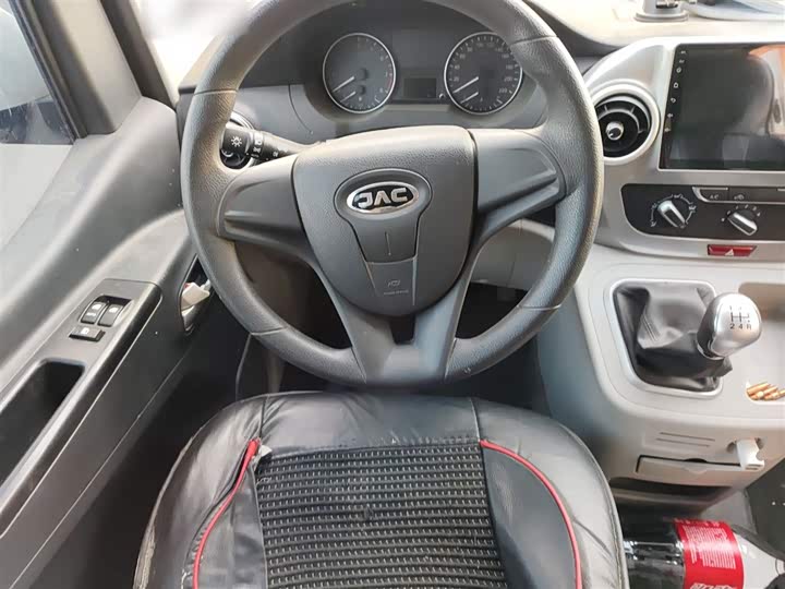 JAC Refine M3 2023 2023款 PLUS 1.5T 5/7座经典版