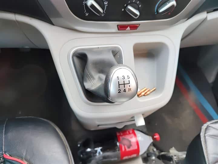 JAC Refine M3 2023 2023款 PLUS 1.5T 5/7座经典版