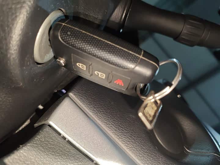 Dongfeng Rich 6 2023 2023款 改款 2.3T 手动两驱柴油标准型长货箱