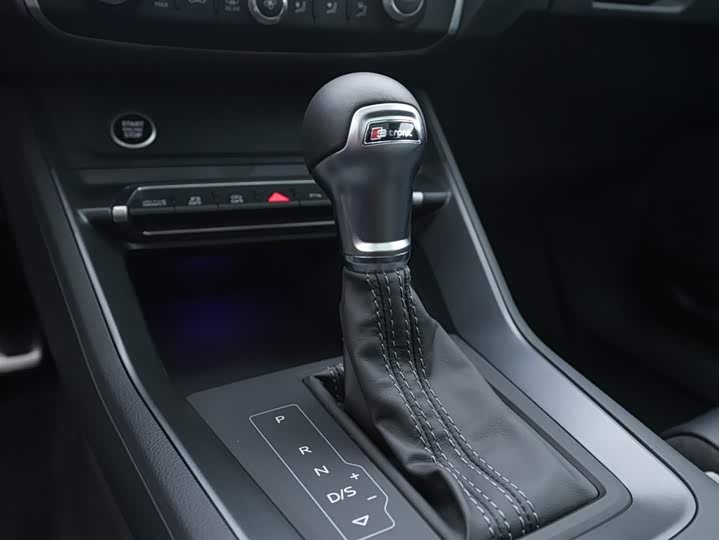 Audi Q3 2024 2024款 40 TFSI 时尚动感型