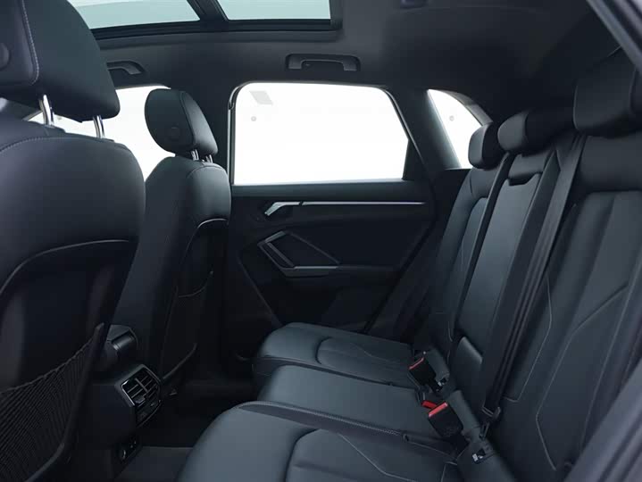 Audi Q3 2024 2024款 40 TFSI 时尚动感型