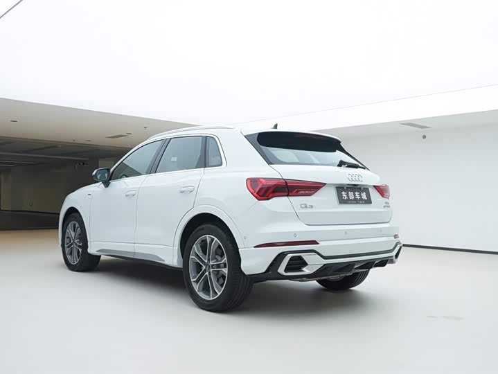 Audi Q3 2024 2024款 40 TFSI 时尚动感型