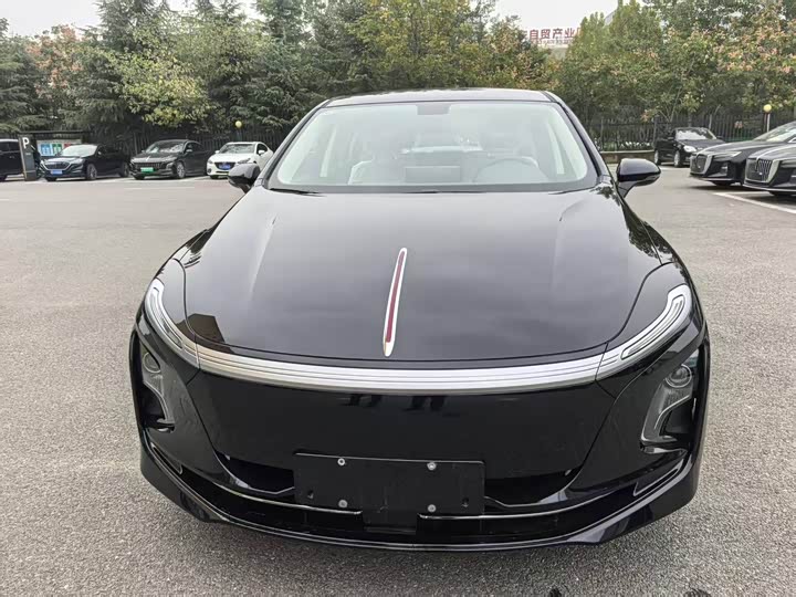 Hongqi E-QM5 2025 2025款 500km 出行版