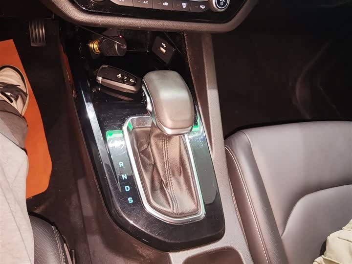 Ford Escort 2021 2021款 1.5L 自动钻石版