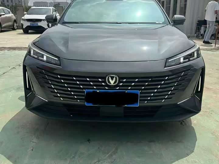 Changan Eado Plus 2024 2024款 1.5T GDI自动 尊贵型